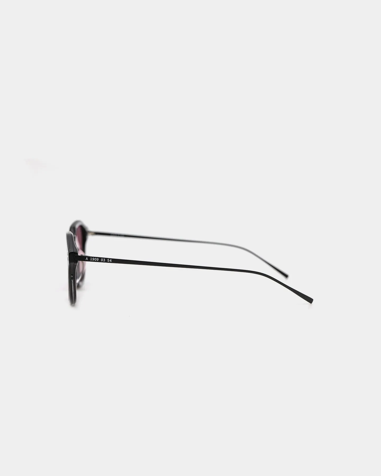 Akila Men's Theory Sunglasses Rose