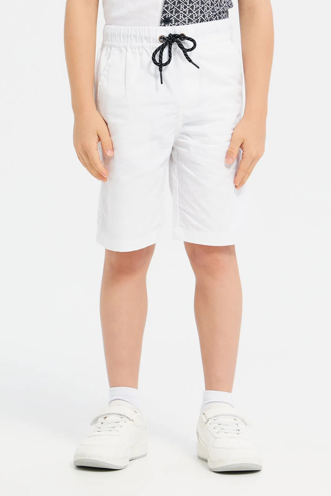 Boys White Plain Pullon Shorts