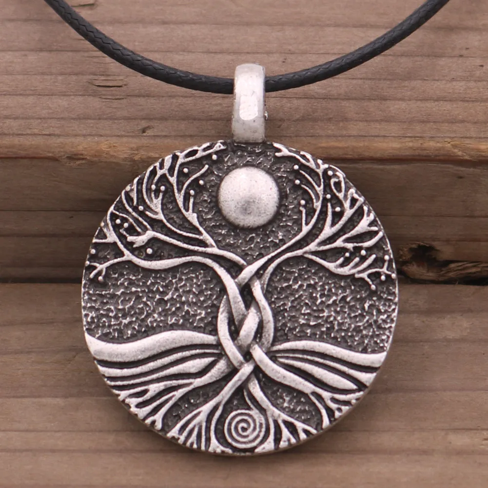 Norse Legacy Metal Necklace for Men with Unique Designs