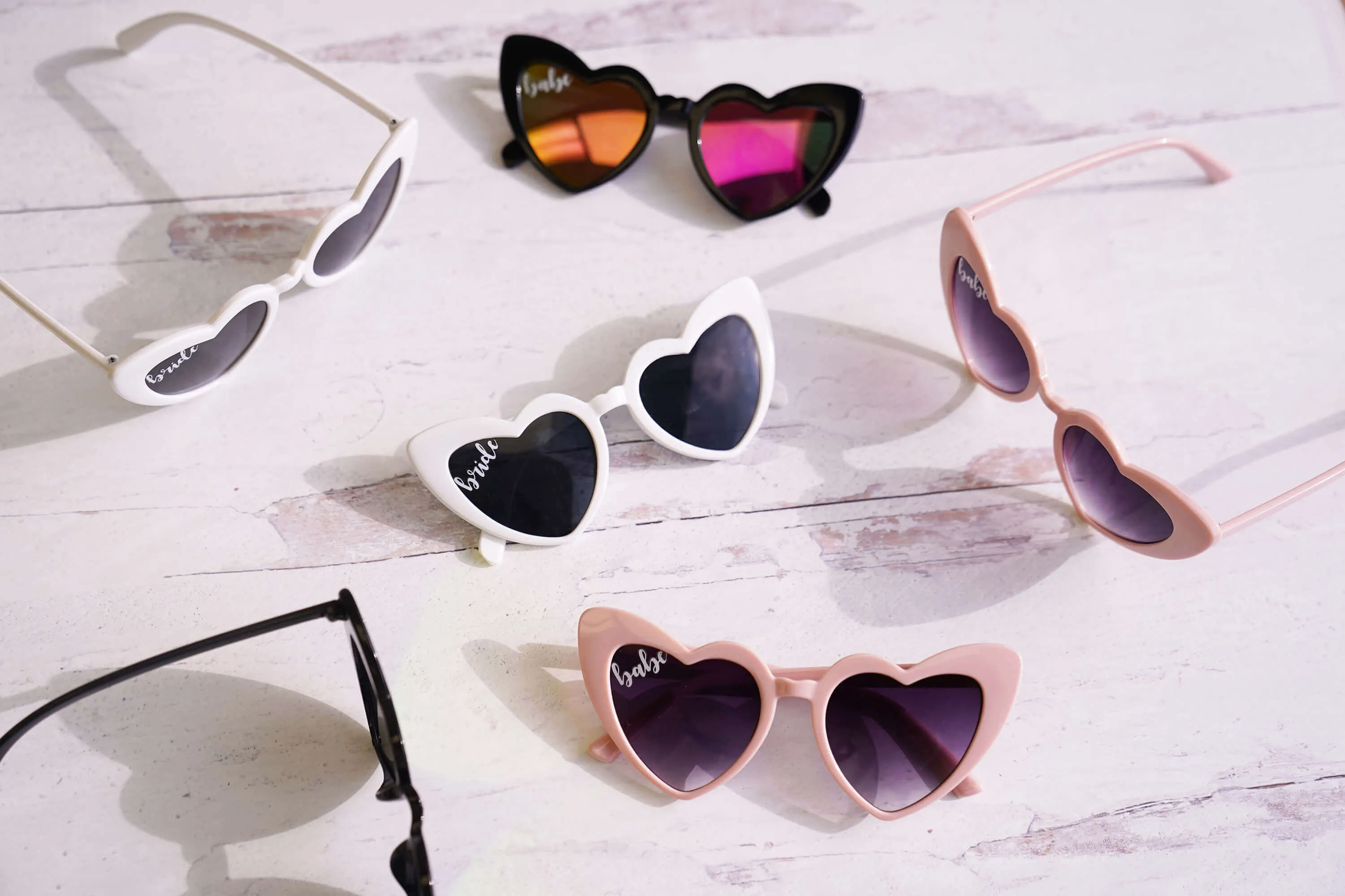 Set of 6 Heart Sunglasses